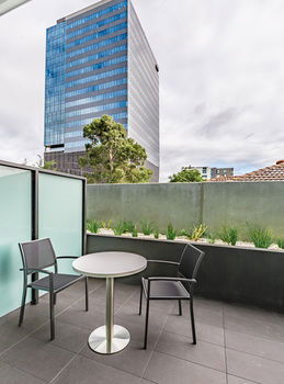 City Edge Box Hill - Accommodation Mooloolaba 11