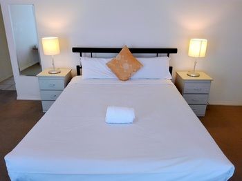 Glen Apartments Melbourne - Accommodation Mooloolaba 21