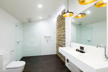 The Residences Centennial Park - Accommodation Mooloolaba 3