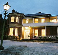 Amberley House - Accommodation Mooloolaba