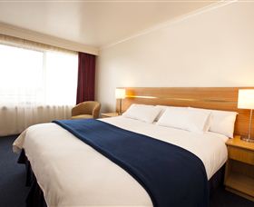 Edgewater - Accommodation Mooloolaba 7