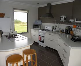 A Portside Experience - King Island - Accommodation Mooloolaba 3