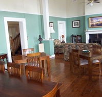 Bank on Main - Accommodation Mooloolaba