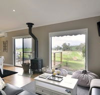 Traquair Estate - Accommodation Mooloolaba