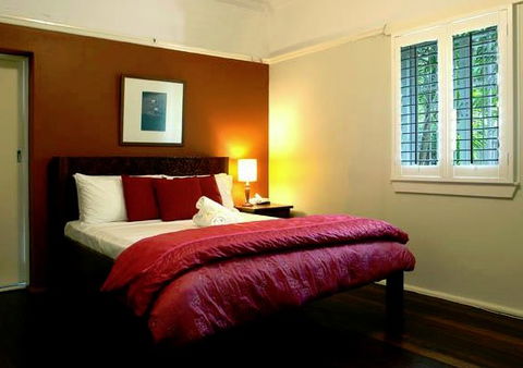 Edward Lodge - Accommodation Mooloolaba 4