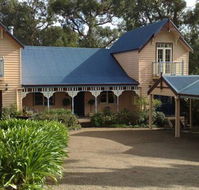 Hideaways at Red Hill - Accommodation Mooloolaba