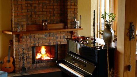 Meringa Springs - Accommodation Mooloolaba 1