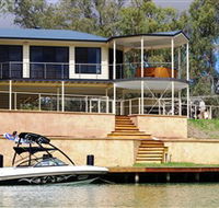 Cascades on the River - Accommodation Mooloolaba