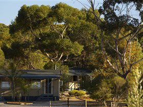 1971 - Accommodation Mooloolaba 0