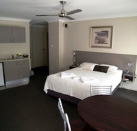 Aston Hill Motor Lodge - Accommodation Mooloolaba
