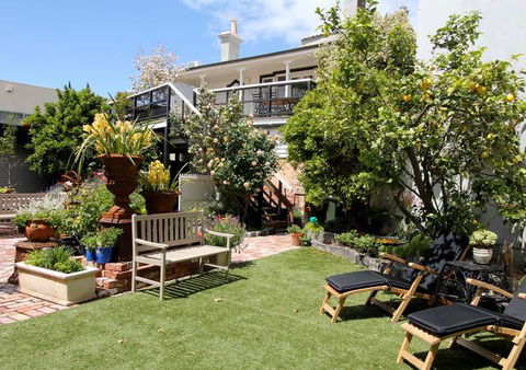 Captains Retreat B&B - Accommodation Mooloolaba 9