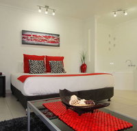 Charm City Motel - Accommodation Mooloolaba