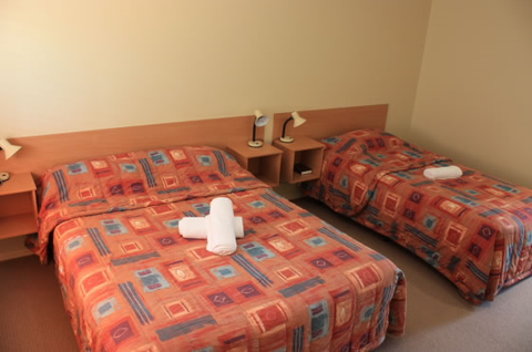 Country Roads Motor Inn - Gayndah - Accommodation Mooloolaba 7