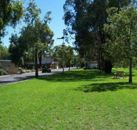 Cowra Holiday Park - Accommodation Mooloolaba