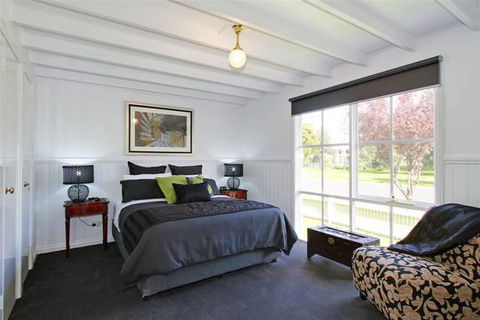 Creek Cottage Bed & Breakfast - Accommodation Mooloolaba 1