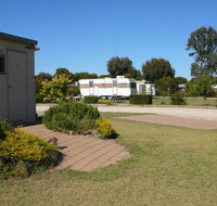 Cummins Community Caravan Park - Accommodation Mooloolaba