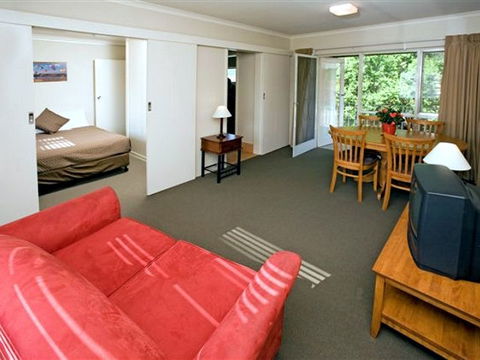 Forrest Hotel & Apartments - Accommodation Mooloolaba 6