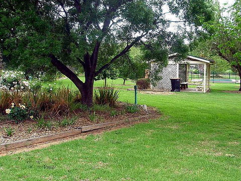 Golfview Motor Inn - Accommodation Mooloolaba 2