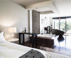 Polperro Winery Luxury Accommodation - Accommodation Mooloolaba 2