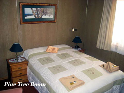 Sages' Haus B&B - Accommodation Mooloolaba 3