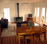 Strath Valley View B and B - Accommodation Mooloolaba