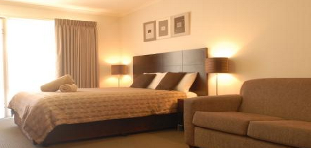 Tea House Motor Inn and Apartments - Accommodation Mooloolaba