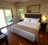 The Acreage B  B - Accommodation Mooloolaba