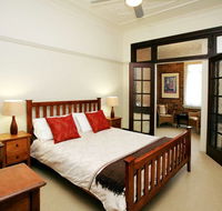 The Bank Guesthouse - Accommodation Mooloolaba