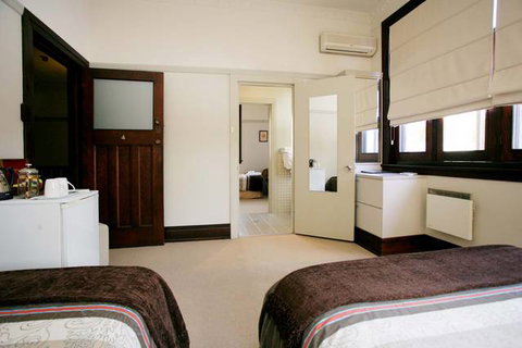 The Bank Guesthouse - Accommodation Mooloolaba 5