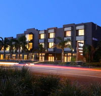The Brighton Savoy Hotel - Accommodation Mooloolaba