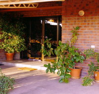 The Lookout Cave Underground Motel - Accommodation Mooloolaba