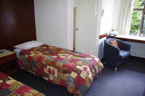 Trinity - Accommodation Mooloolaba 1