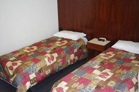 Trinity - Accommodation Mooloolaba 8