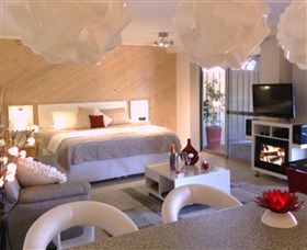 Mumbles - Accommodation Mooloolaba 0