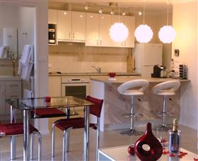 Mumbles - Accommodation Mooloolaba 1
