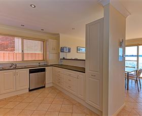 Luxury Waterfront House - Accommodation Mooloolaba 1