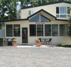 Poplar Caravan Park and Harrys Snack Shack - Accommodation Mooloolaba