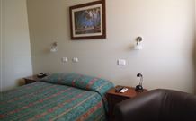 Aromet Motor Inn - Temora - Accommodation Mooloolaba 0