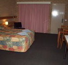 Holbrook Town Centre Motor Inn - Holbrook - Accommodation Mooloolaba