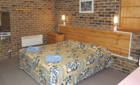 Acacia Snowy Motel - Accommodation Mooloolaba
