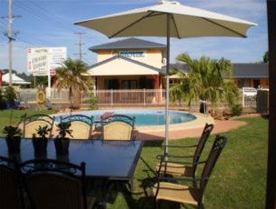 Country Leisure Motor Inn - Accommodation Mooloolaba 1