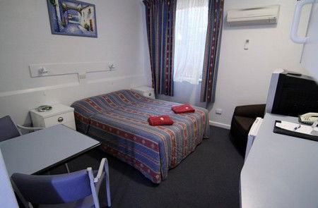 Amber Motel - Accommodation Mooloolaba 3