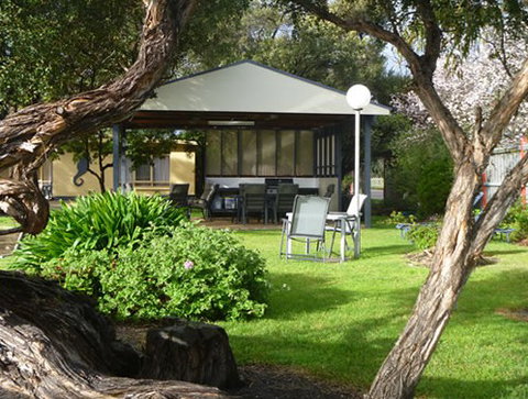 Rye Beach Motel & Apartments - Accommodation Mooloolaba 3