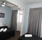 The Lakes Hotel - The Entrance - Accommodation Mooloolaba