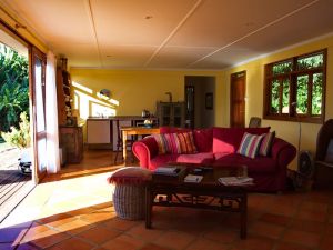 Alfie's - Accommodation Mooloolaba 3