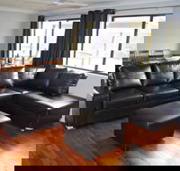 Ewetopia Farm - Accommodation Mooloolaba