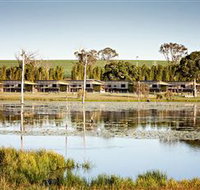 Lake Redbrook Holiday Retreat - Accommodation Mooloolaba
