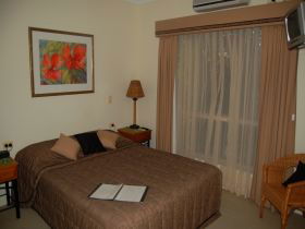 While Away Bed And Breakfast - Accommodation Mooloolaba 3