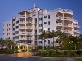 Beachside Resort - Accommodation Mooloolaba 0