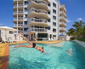 Beachside Resort - Accommodation Mooloolaba 2